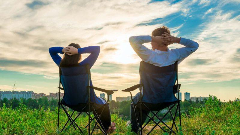 10 Uses for Fold Up Lawn Chairs - gcioutdoor
