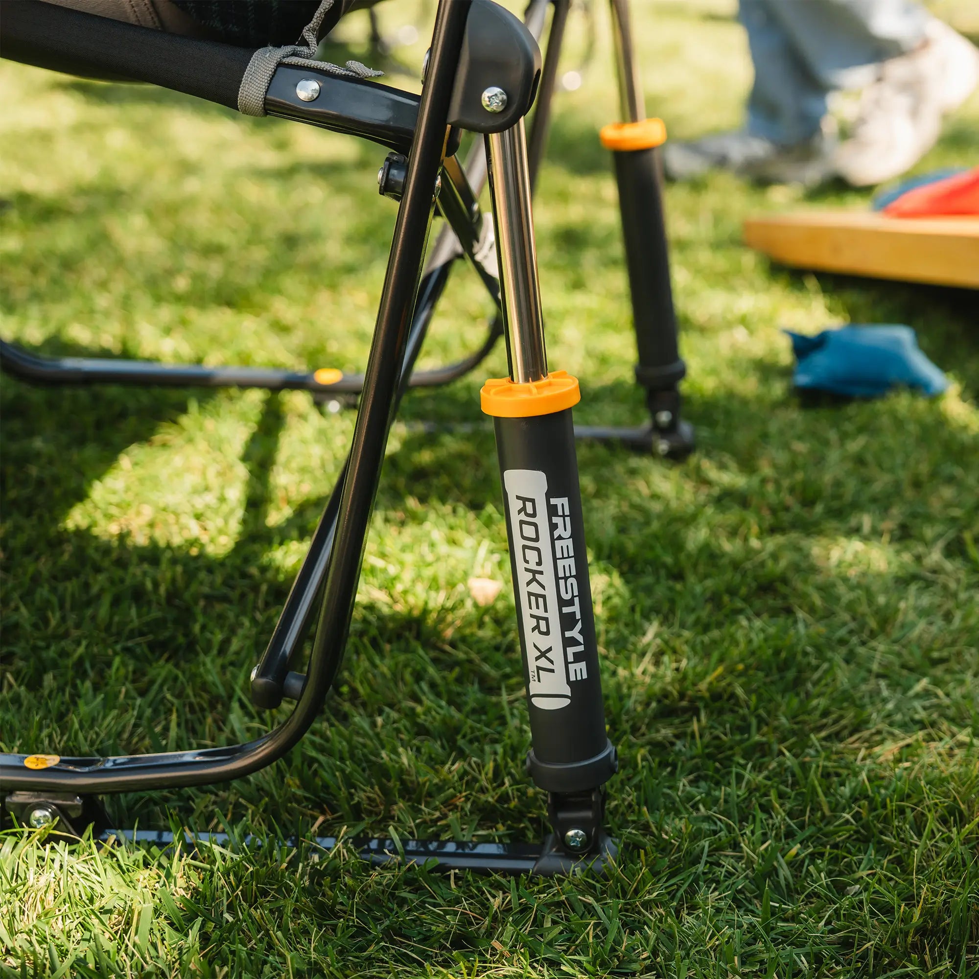 An up-close shot of the black freestyle rocker spring action rocking technology.