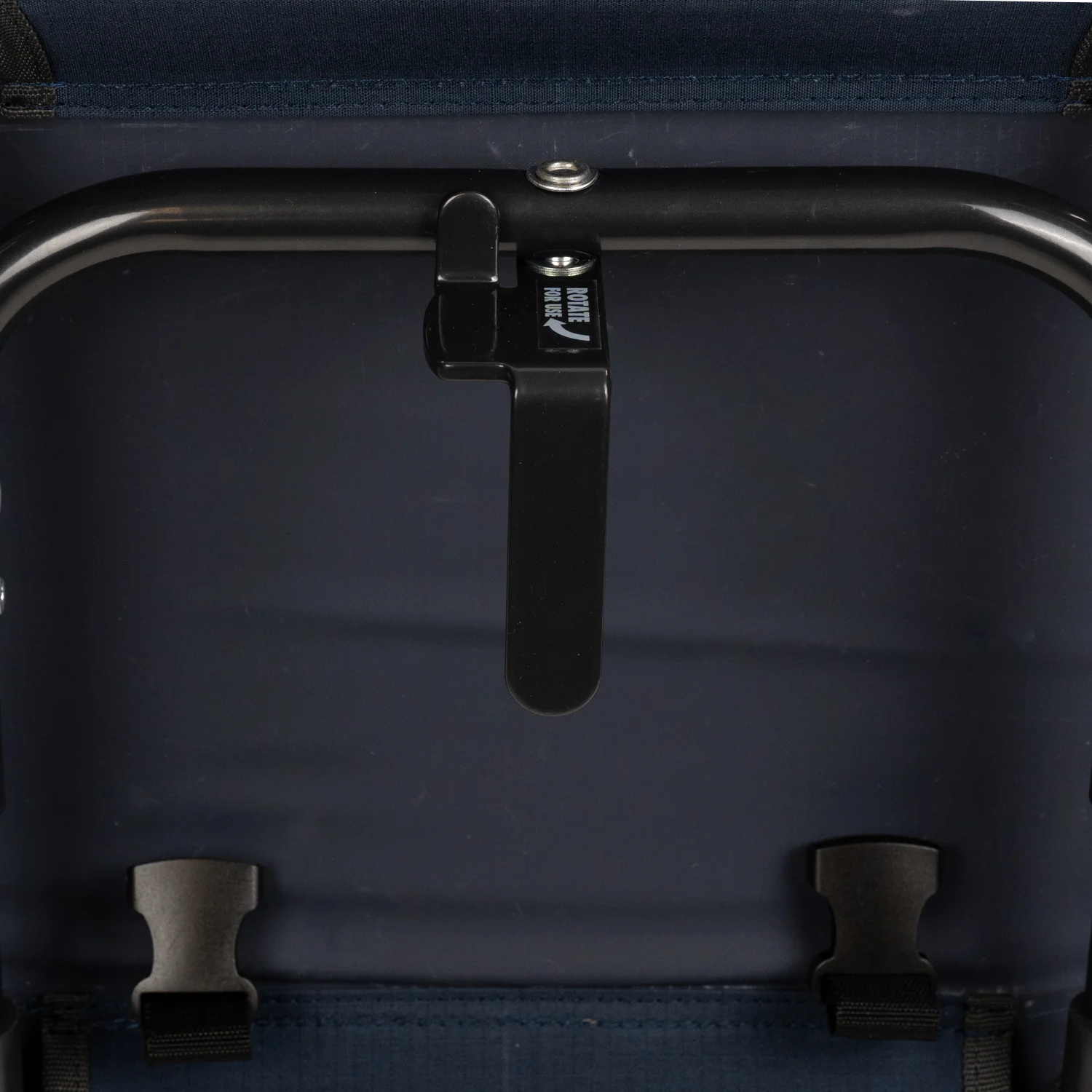 Close-up of the L-hook underneath the indigo Stadium Rock-Cliner 2.0.