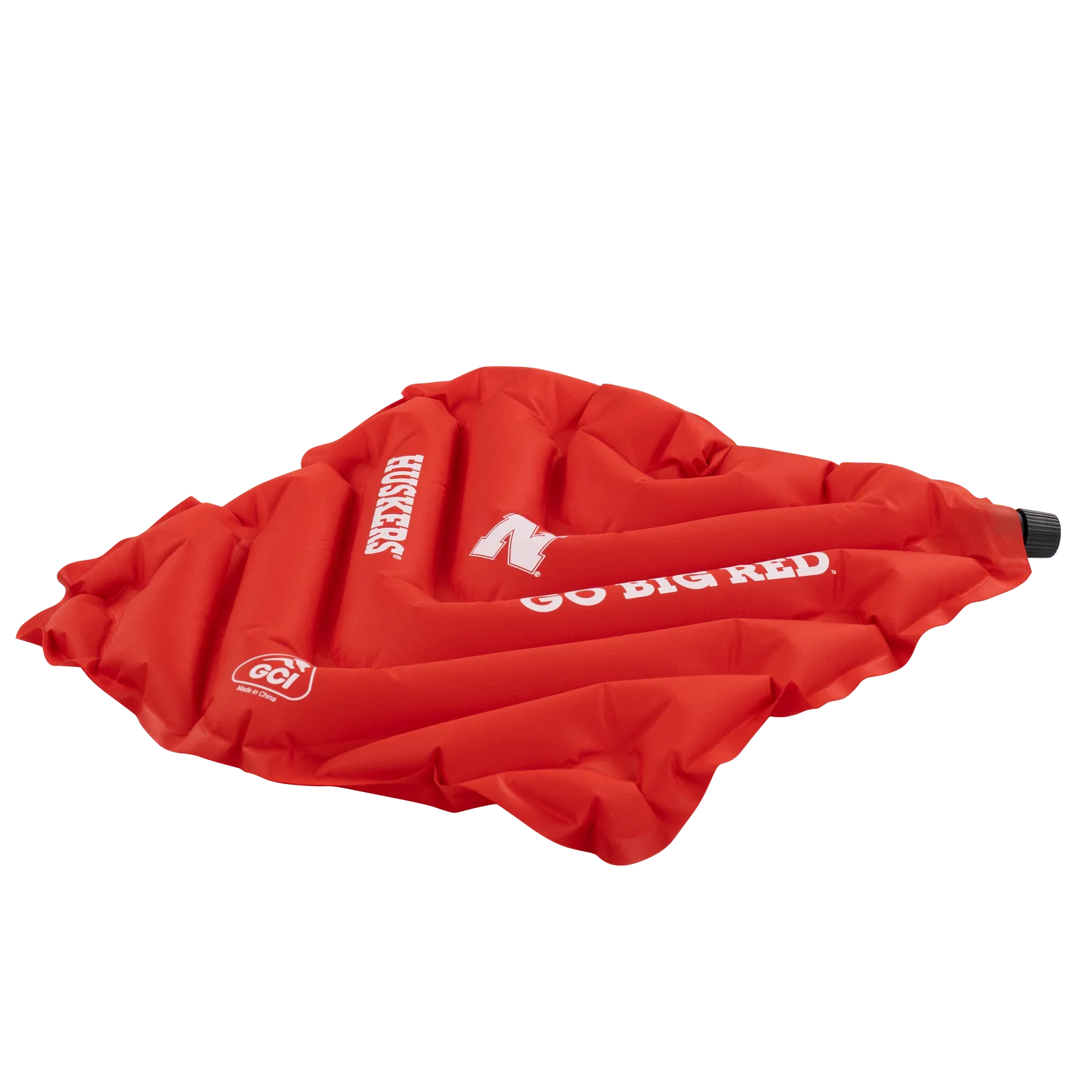 Side angle of V Seat with Nebraska Cornhuskers print.