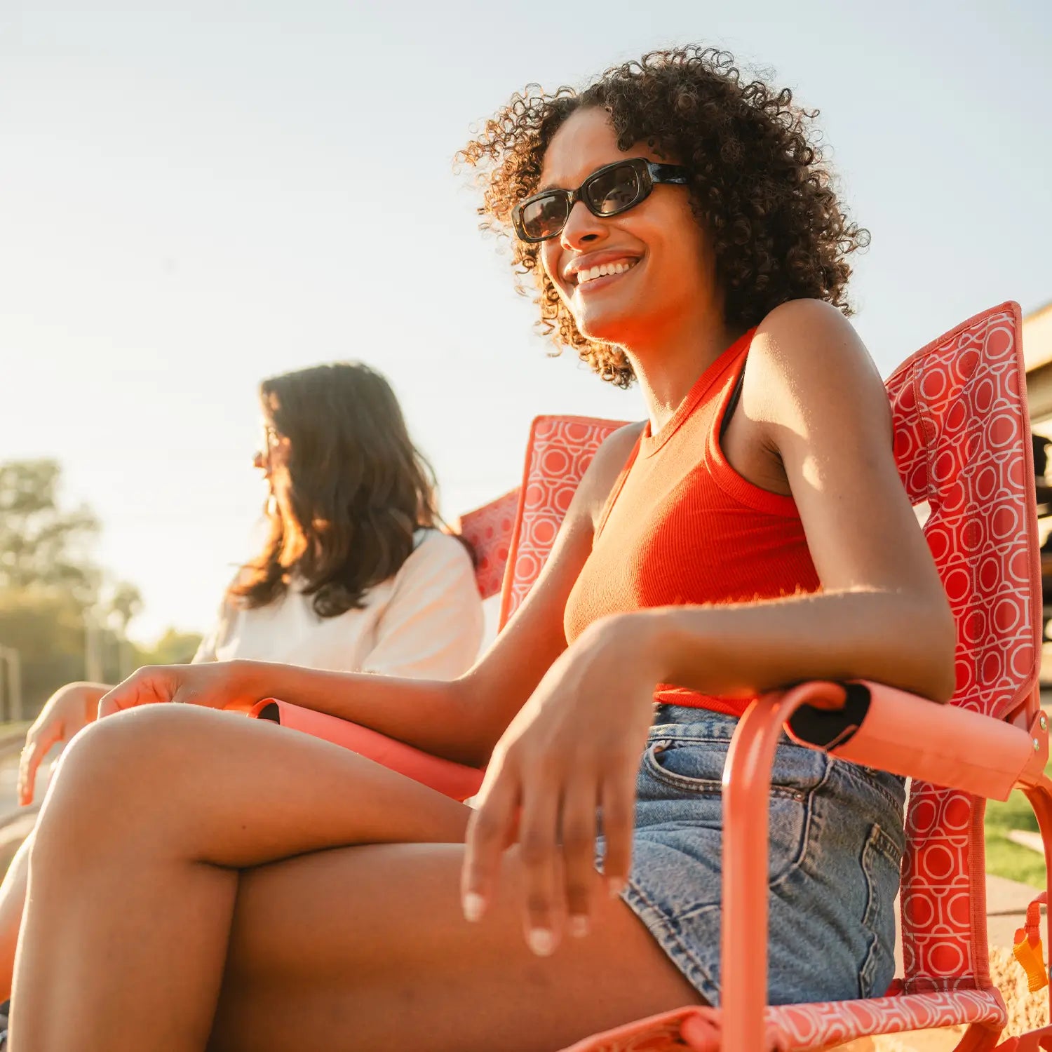 An overview video of the Stowaway Rocker. 