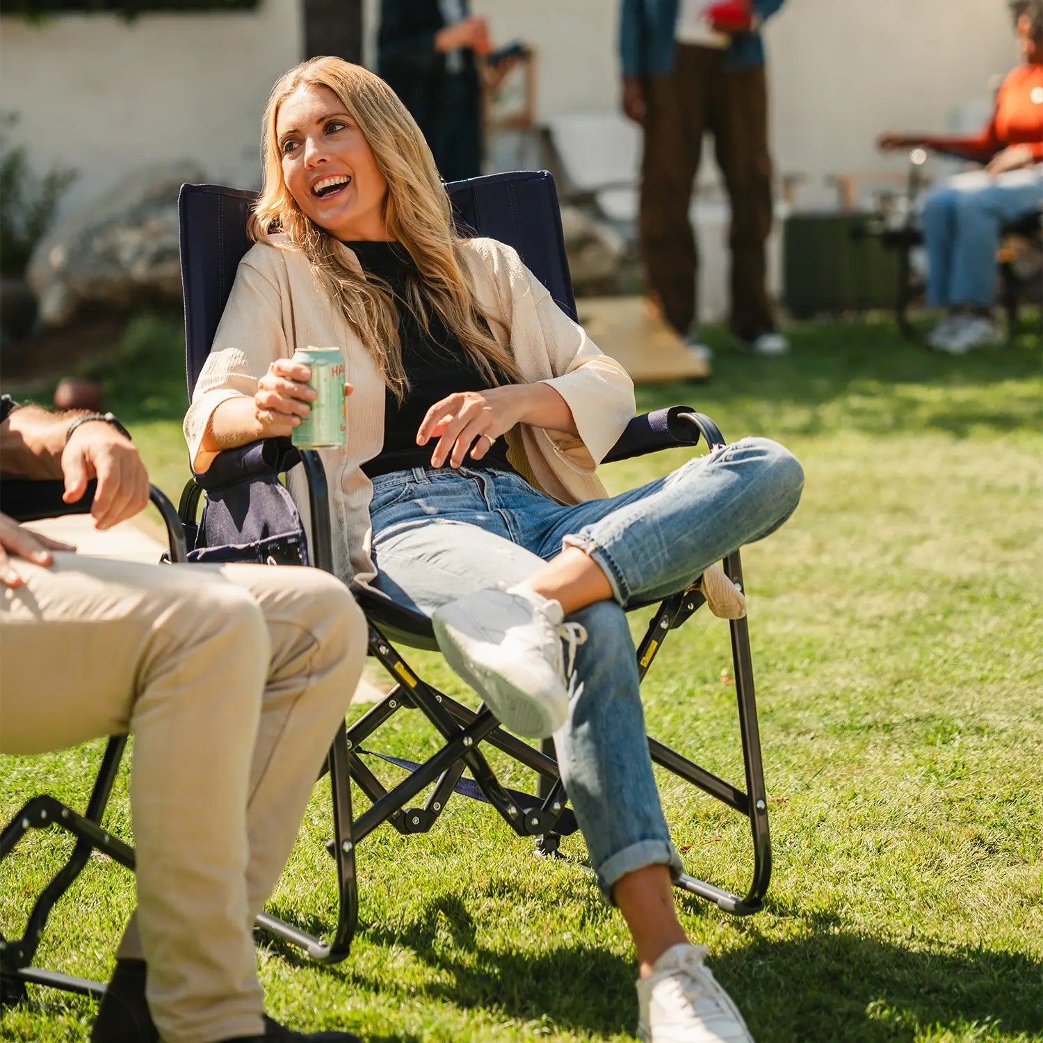 An overview video of the Stowaway Rocker. 